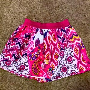 This is a colorful skirt with a comfy waist strap